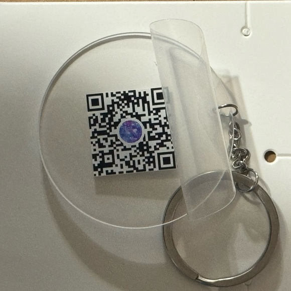 Custom QR code keychain / key fob / key ring - Picture 4 of 7
